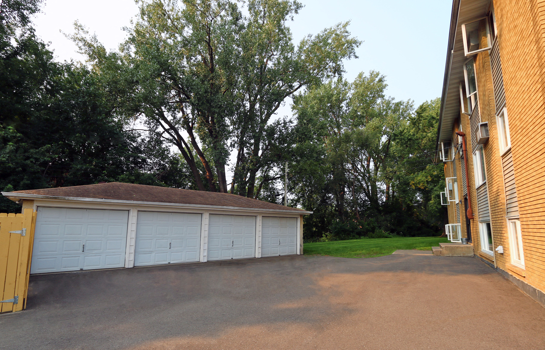 Point 47 Apartments (3601) Image 18